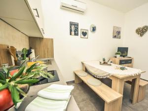 Posezení v ubytování Apartment Snježana-2 by Interhome