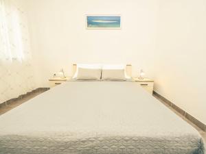 Posteľ alebo postele v izbe v ubytovaní Apartment Snježana-4 by Interhome + 16 fotografií