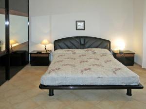 ラ・カレッタにあるHoliday Home La Caletta - TTA100 by Interhomeの表示料金はベッド1台分です。