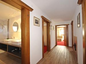 Kép Holiday Home Berghof Reich by Interhome szállásáról Längenfeldben a galériában