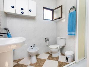 Kúpeľňa v ubytovaní Holiday Home El Zapo by Interhome