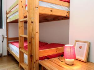Posteľ alebo postele v izbe v ubytovaní Apartment Spatzennest - Top 7 by Interhome + 30 fotografií