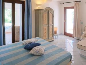 Posteľ alebo postele v izbe v ubytovaní Holiday Home Omer by Interhome