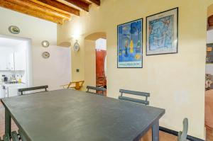 Foto dalla galleria di Recco apartment with view and pool a Recco