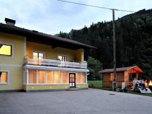 Budynek, w którym mieści się apartament