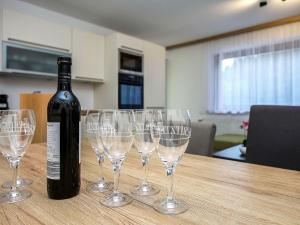 Napoje w obiekcie Apartment Schwarzwald 6 OG by Interhome