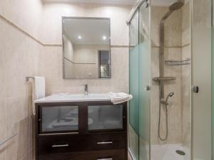 Łazienka w obiekcie Apartment Rinconada Real-3 by Interhome