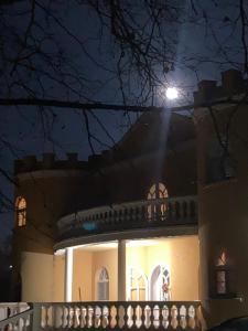 Kép Kastély Panzió szállásáról Hajdúszoboszlón a galériában Még 37 kép