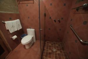 Ein Badezimmer in der Unterkunft Quinta Los Azufres