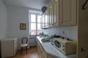 Kuchyňa alebo kuchynka v ubytovaní Apartament nad Wysła