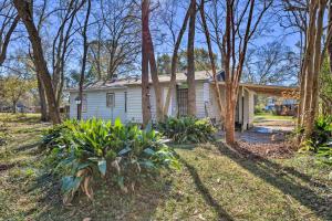 Charming Mobile Escape Near Shopping and Dtwn!