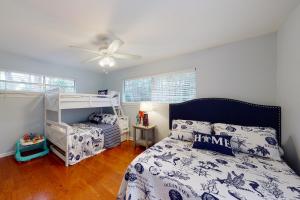 Gallery image of Off Course in Dauphin Island