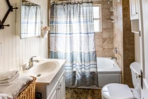 Fotografie z fotogalerie ubytování Deep Creek Shambala v destinaci Bryson City + 15 fotografií