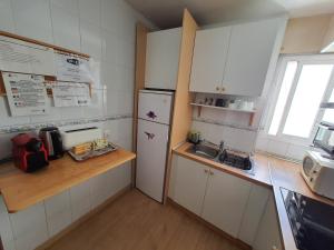 Kuchyňa alebo kuchynka v ubytovaní Atico ANAPER