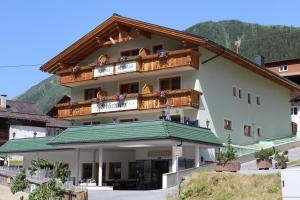 Foto da galeria de Hotel Glöckner und Hotel Residenz Glöckner em Ischgl