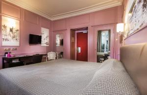 Et tv og/eller underholdning på Hotel Concortel Paris