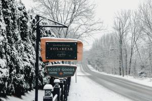 Galeriebild der Unterkunft Fox & Bear Lodge in Glenwood + 9 Fotos