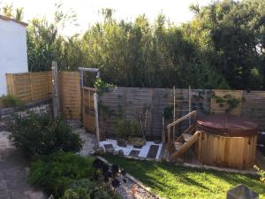 Zdjęcie z galerii obiektu Encanto Rural con Jardín privado y Chimenea w mieście Facinas