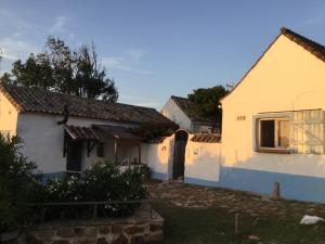Zdjęcie z galerii obiektu Encanto Rural con Jardín privado y Chimenea w mieście Facinas