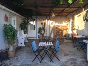 Zdjęcie z galerii obiektu Encanto Rural con Jardín privado y Chimenea w mieście Facinas