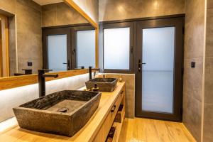 Ett badrum på Welcome Home Meteora - Kalampaka!