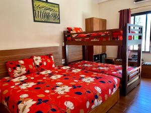 Postel nebo postele na pokoji v ubytování Sapa Garden Hotel