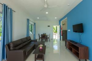 TV a/nebo společenská místnost v ubytování Blue Sky Self Catering