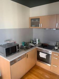 Imádnivaló medencés hotellakás szaunával. 1138 Budapest, 8 Meder utca kép - 2