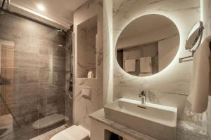 Koupelna v ubytování HOTEL AGAPE