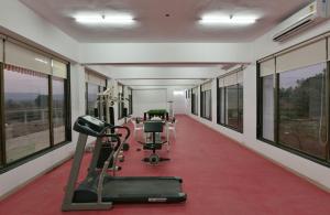 Fitness centrum a/nebo fitness zařízení v ubytování Marigold Stay