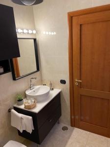 A bathroom at AGM Suite Rome Airport FCO - Attico Parco Leonardo
