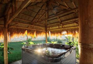 Vonkajšia záhrada v ubytovaní Villa Merapi