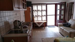 Posedenie v ubytovaní Cseresznyés apartman