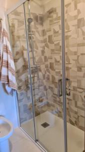 Kúpeľňa v ubytovaní Casa Campelo - APTO Playa de Rodeira Cangas, Garaje y WiFi gratis + 37 fotografií