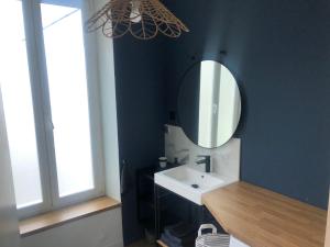 Fotografie z fotogalerie ubytování Le Spot, appartement spacieux à 30m de la mer 45m2 v destinaci Luc-sur-Mer + 43 fotografií