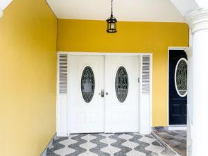 Foto dalla galleria di Red Hassell Manor a Port Antonio
