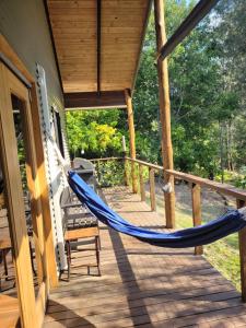 Upper Horseshoe Creek的住宿－Kookaburra Cottage at Uralba Eco Cottages，相簿中的一張相片