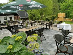 Restoran atau tempat makan lain di Hotel Schwarzbeerschänke Pobershau