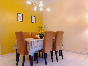 Posezení v ubytování 101 Sky Mirror Homestay
