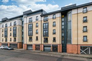 Gallery image of amazing apartments - Cables Wynd near The Shore - Free Parking in Edinburgh