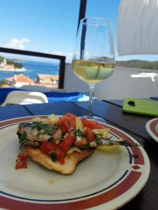Gallery image of Casa Poquita Vis (Vis town center, seaview terrace) in Vis +18 photos