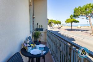 Μπαλκόνι ή βεράντα στο Casa Del Bello - Appartamento di fronte al mare a Silvi