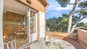 Balkón nebo terasa v ubytování Est Benet - Calella de Palafrugell