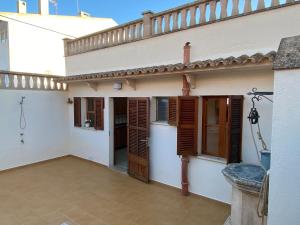 Balkón nebo terasa v ubytování "Es Vell Marí" Casa en primera línea con vistas al mar, parking privado y WiFi