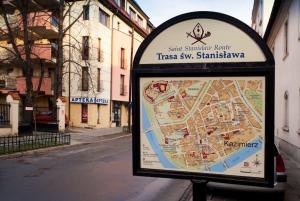 Certyfikat, podpis lub inny dokument wystawiony w obiekcie Trinity Apartment