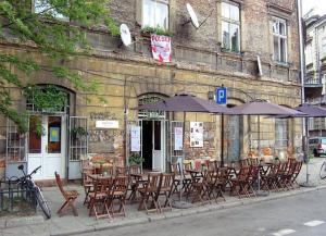 Budynek, w którym mieści się apartament