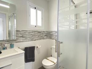 Koupelna v ubytování Casa Los Tejares Casasol