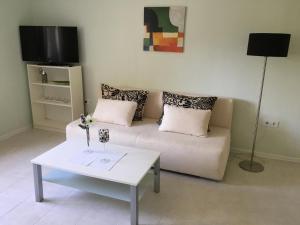 A television and/or entertainment centre at Villa Ida