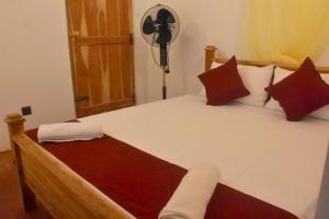 Postel nebo postele na pokoji v ubytování Chipmunk Home Stay