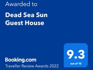 Сертификат, награда, вывеска или другой документ, выставленный в Dead Sea Sun Guest House